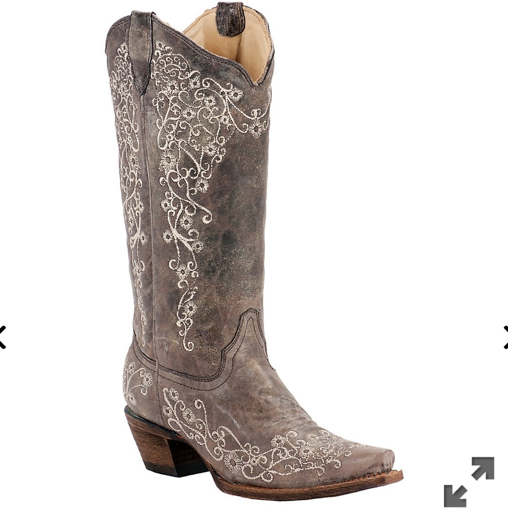 Corral Vintage A1094 Distressed Brown Boots